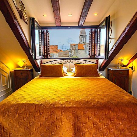Apartments & Rooms Trogir Stars Free Parking Exterior photo