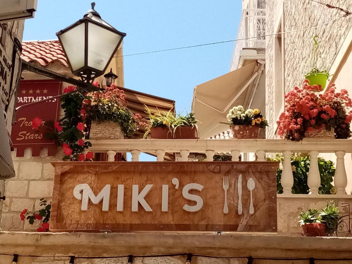 Apartments & Rooms Trogir Stars Free Parking Exterior photo