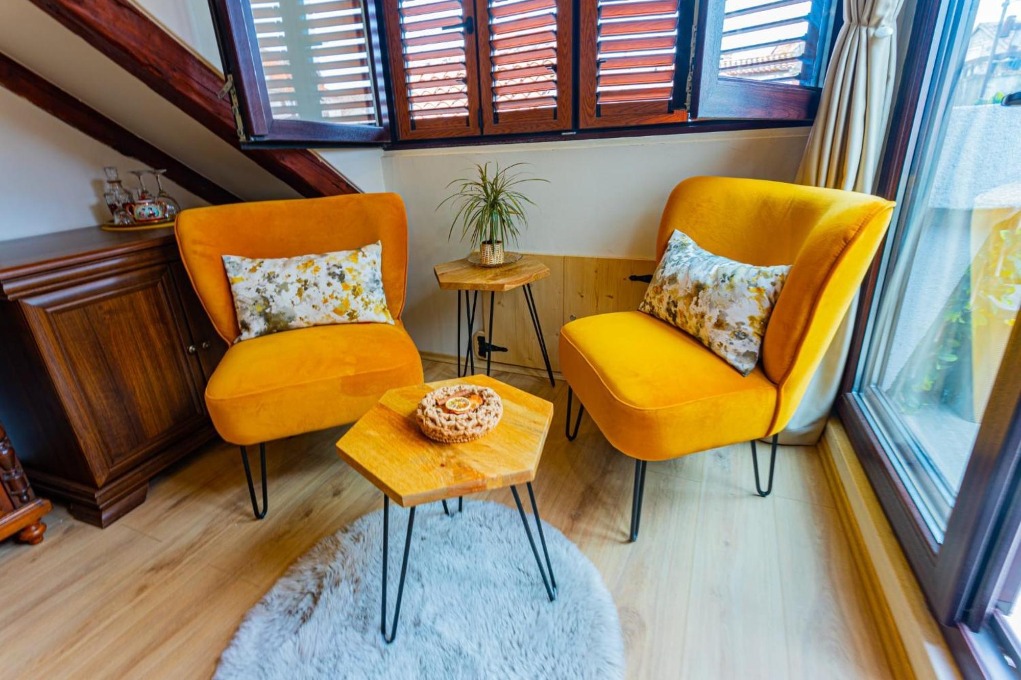 Apartments & Rooms Trogir Stars Free Parking Exterior photo